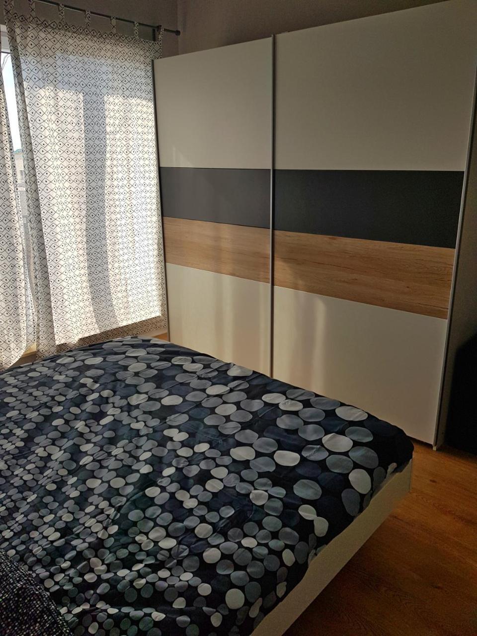 Modern Apartment With Pool In North Bucharest Cretuleasca Buitenkant foto