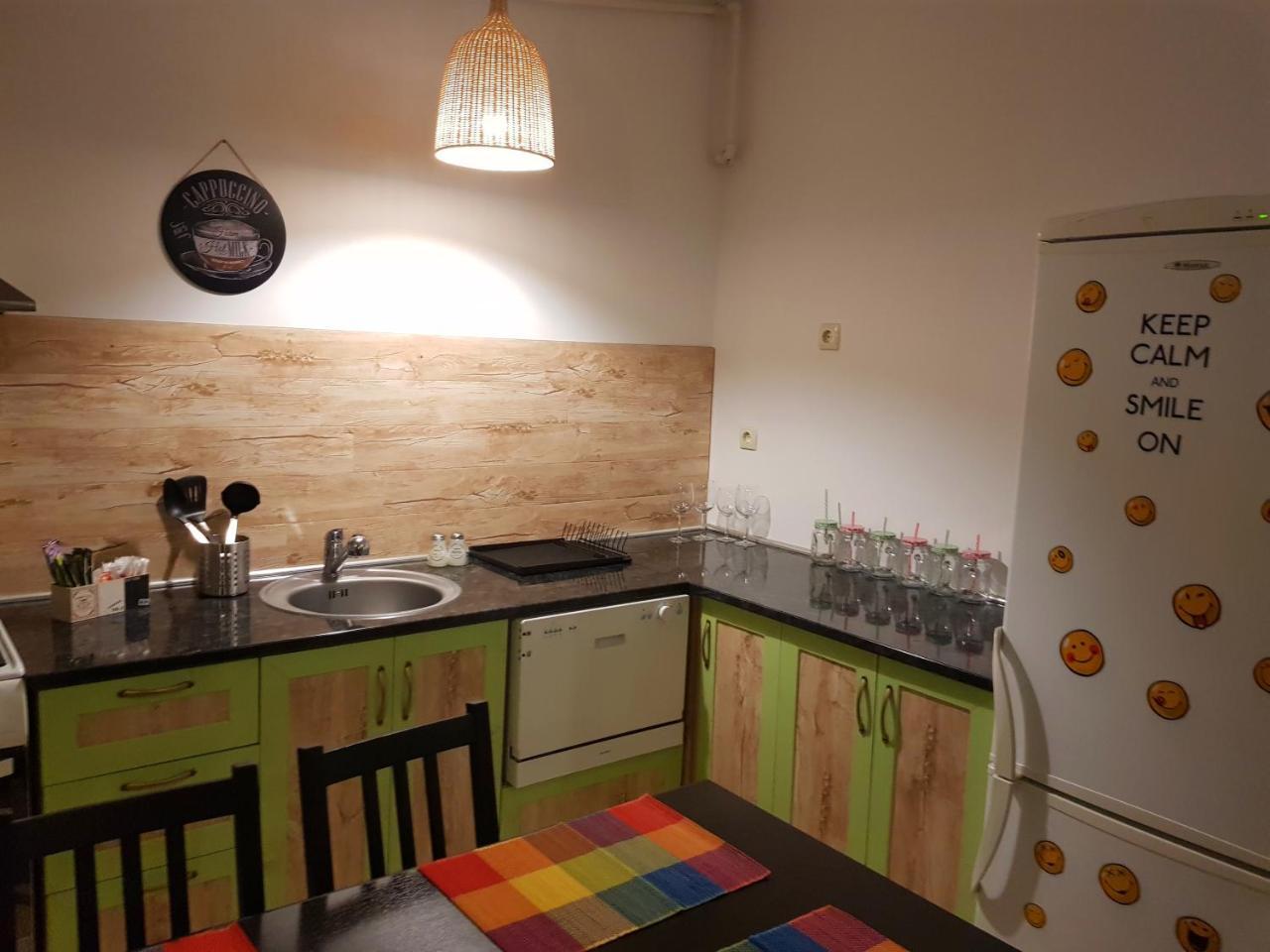 Modern Apartment With Pool In North Bucharest Cretuleasca Buitenkant foto